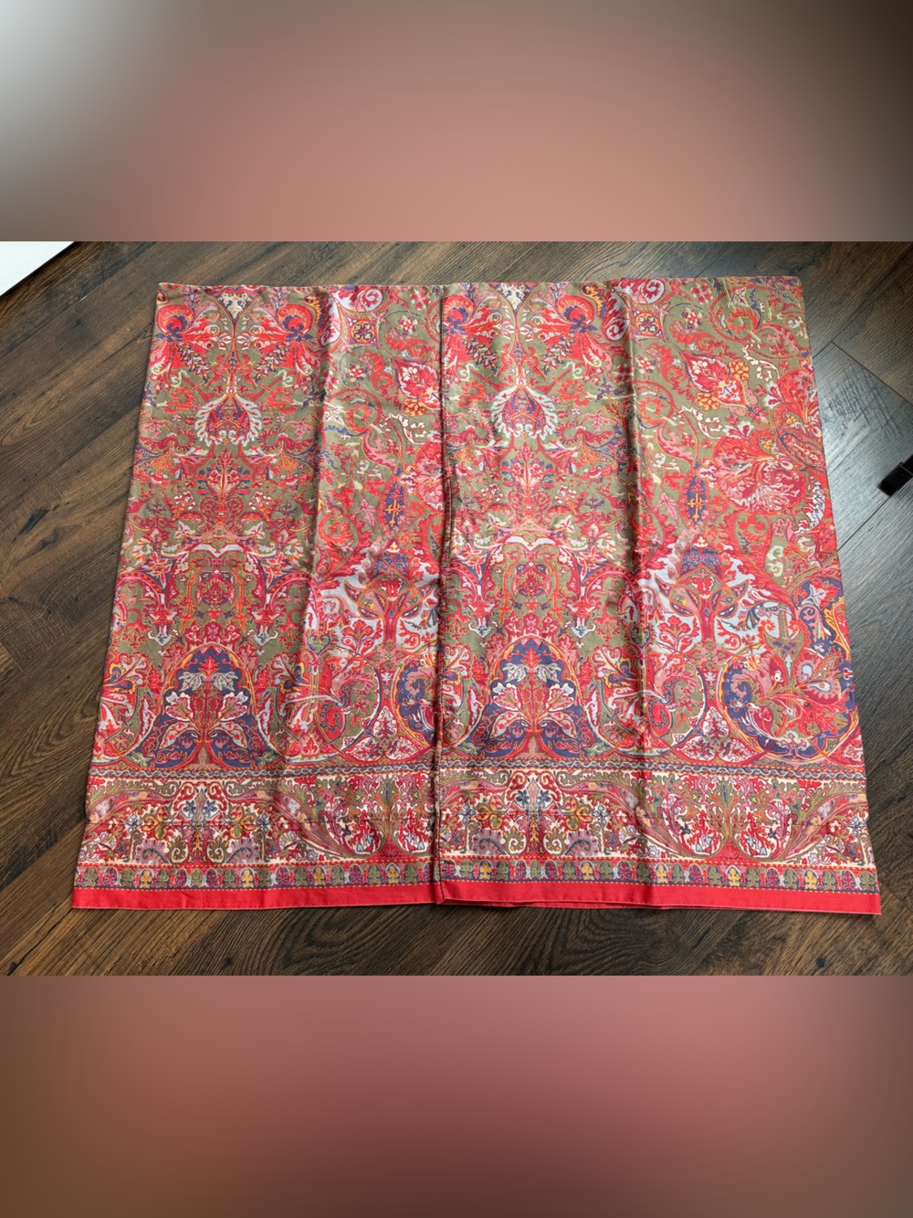 Ralph Lauren Home Vintage Galahad Red Paisley Standard Pillowcases Shams Set 2